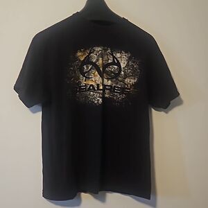 Realtree men’s short sleeve T shirt XL